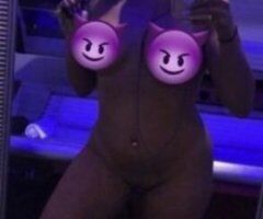 🔥 Rochester's Fiery Temptress Awaits You 🍑💋💦 - Image 5