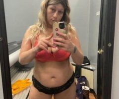 Ann Arbor's Untamed Temptress 💋💦🍑🔥 - Image 3
