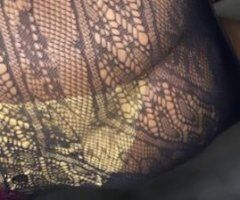🌙 Newport Nights: Classy Bliss Awaits 💋💦 - Image 3