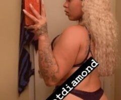 Sultry Puerto Rican Blonde Awaits You 💋🍑🔥 - Image 3