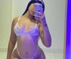 Miami’s Hottest Temptress Awaits You 💋🔥📲