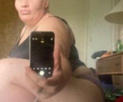 Tacoma Temptress: Carplay & Naughty Fun 🚗💦💋 - Image 4