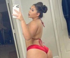 Dive into Paradise with a Wet Latina Dream 💋🏝💦💃