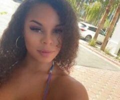 Petite Sweetheart Awaits: $125 QV Special 💋🍑💦