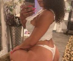 Petite Sweetheart Awaits: $125 QV Special 💋🍑💦 - Image 4
