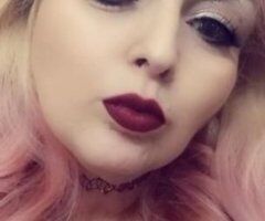 Curvy Queen 👑 Awaits You - Explore Your Desires 💋💦 - Image 2