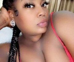 Miami's Juicy Secret 🍑💦😘 Ready for You! - Image 2