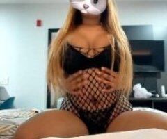 Spicy Latina Heat in Boston 🍑🔥👅 - Image 7