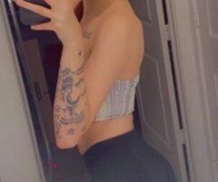 Bella's Paradise Awaits 🍑💋💦 - Image 4