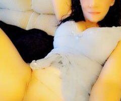 🔥 Tampa Temptress: Unforgettable Moments 💋💦 🍑 - Image 2