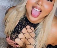 Latina Queen Back in Salem 🍑💋 Double the Fun Awaits! - Image 3