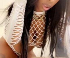 Visalia's Naughty Secret 🍑💋 Throat Queen Awaits 💦 - Image 5
