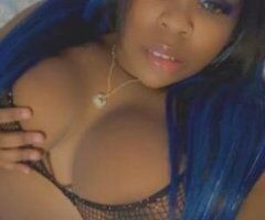 Exotic Ebony Delight: Car Fun & Magic 💋💦🍫 - Image 4