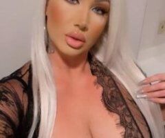 🔥 Curvy Blonde Tease in Palm Springs 🍑💦💋 - Image 9