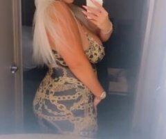 🔥 Curvy Blonde Tease in Palm Springs 🍑💦💋 - Image 11