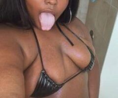 Slurp Goddess Awaits 🍑💦💋 Columbia's Sweet Temptation - Image 2