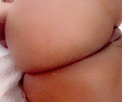 🍫 Des Moines Delight 🍑 Outcall & Car Dates 😘💋