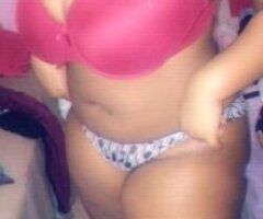 Ebony Temptress Awaits 🍑💋 Cum Play with Me 😘🔥 - Image 4
