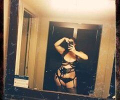 💋 Tucson's Temptress: Discreet Desires Await 💦🔥 - Image 2