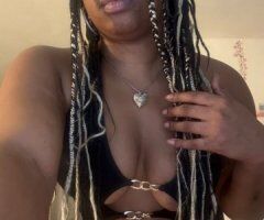 Gainesville's Sweet Temptation 🍑💋 Full Bliss Awaits! - Image 5