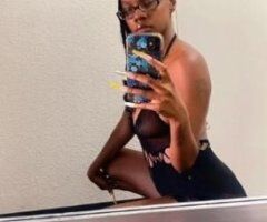 Detroit's Delight 💋 Best Playtime by the Airport 🍑💦 - Image 3