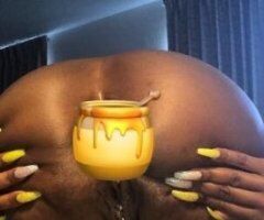🔥💋Little Rock's Juicy Secret Awaits💦🍑 - Image 3