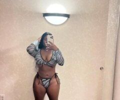 🍫 Queen of Sweet Seduction Awaits 🍑💋 - Image 10