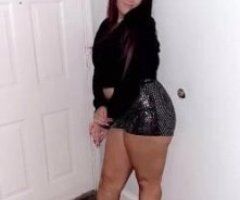 Southern Charm & Curves Await 🍑💋 Texas Tease in Charleston - Image 3