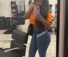 Sizzling Colombiana in Chi-Town 💋🔥 Ready to Play? 🍑💦 - Image 5
