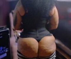 Columbia's Sensual Escape 🌟💦 Shower & Play 🍑💋 - Image 6
