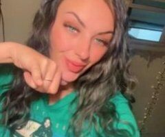 Green-Eyed Temptress Awaits You 🍀💋 - Image 2