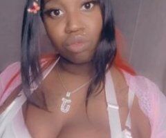 Indulge in Juicy Temptation 🍫💦💋 Hampton's Finest Escort - Image 6