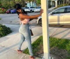 Miami's Sweet Temptation Awaits 💦🍑💋 - Image 10