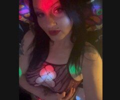 Throat Goddess Awaits 💋 Dangerous Fun in Bakersfield 🍑💦 - Image 3