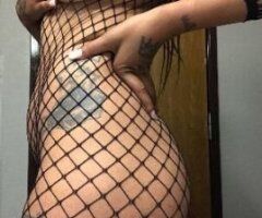 Sweet Caramel Delight in Rockford 💋🍯💦 - Image 2