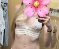 Cincinnati's Blonde Bombshell 🍑💋 Ready to Play 🔥💦 - Image 6