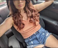 Dive Deep into Ellie's Erotic Wonderland 💋💦🍑 - Image 10