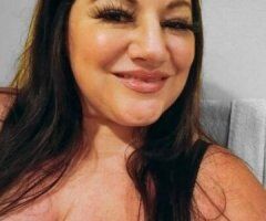 🔥 Sarasota's Curvy Delight Awaits You 💋🍷 - Image 2