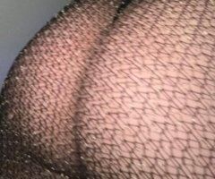 Petite Pleasure: Dive Deep in Vegas 💋💦🍑 - Image 2