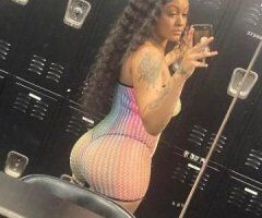 🔥 Memphis Delight: Thick & Ready to Tease 🍑💋💦
