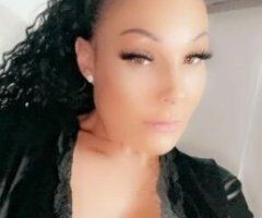 🌟 36 DDD MILF Magic in KC! 💋✨ - Image 3