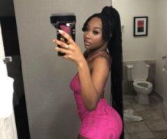 💦 Spice Up Your Day with Houston's Hottie 💋🍑 - Image 2