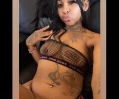 Milwaukee's Juicy Temptation 🍑💋💦 - Image 8
