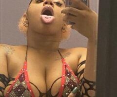 Houston's Hottie Awaits 🍑💋 Quickie Specials & More!