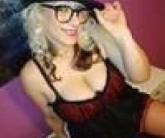 🔥 One Night in Chico with a Fiery MILF 💋🍷 - Image 4
