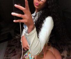 Visalia's Wet & Juicy Squirter 🍑💋 Ready 2 Please 💦💦