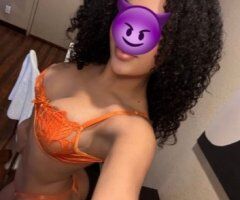Orlando's Naughty Angel 😇💋 Ready For You 💦🍑 - Image 3