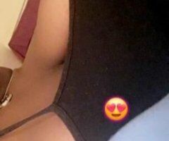 Curvy Water Goddess 💦💋 In-Car Bliss Awaits 🚗🔥