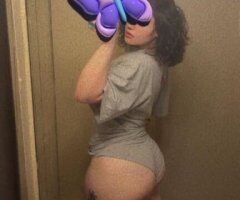 Curvy Temptation Awaits 💋🍑 23 & Ready 💥💦 - Image 2