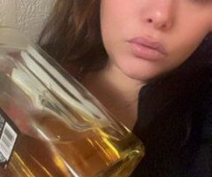 🍑 Throat Goddess: BBW Bliss Awaits 🍒💦 - Image 3